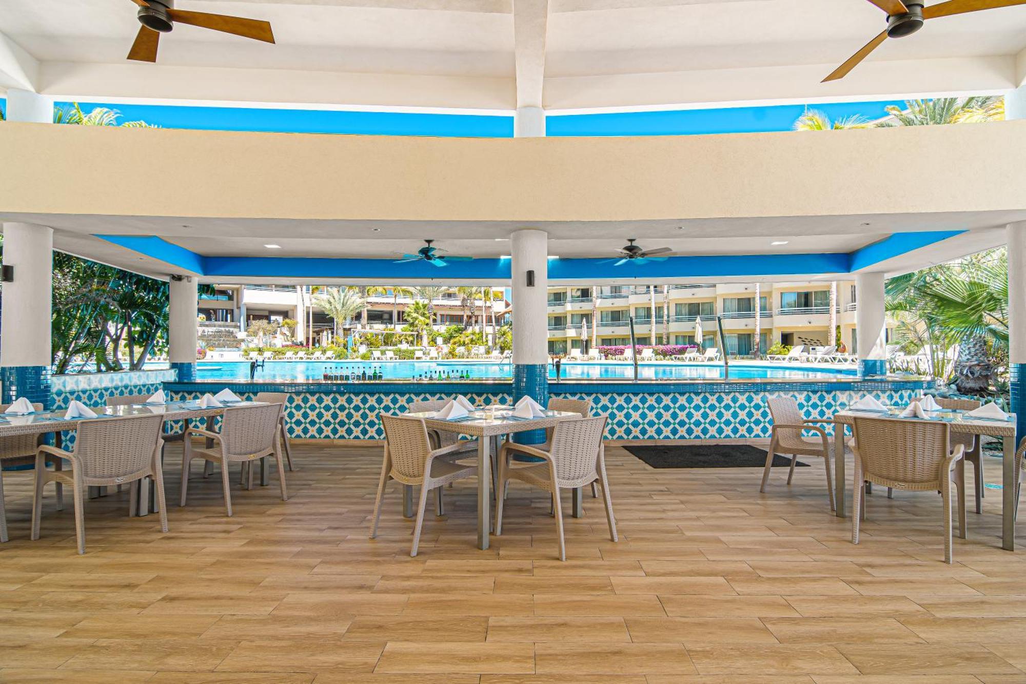 Gr Solaris Lighthouse Hotel San Jose del Cabo Exterior photo
